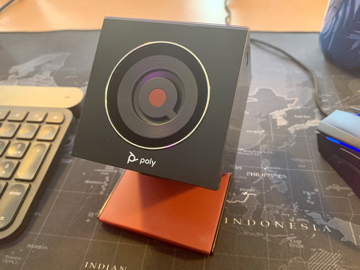 voice_compass's tweet photo. #Unbezahlbar. Der Moment, in dem Du nach ...
... Prüfung aller Kabel, USB Hubs, Computer, Software Einstellungen, erneuten Treiber Downloads und verdammt viel Fluchen...
...feststellst, das der manuelle Sichtschutz Deiner genialen Kamera aktiviert ist.
#neuwork #newwork #video https://t.co/UWU72YEjrd