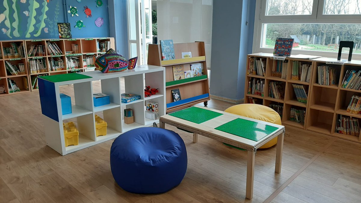 bescolaresgal's tweet photo. Hai unha semana estivemos na biblioteca do CEIP P. Enrique Barreiro Piñeiro de Cambados. Un centro PLAMBE 8.
#CartografíaPLAMBE21 #bescolaresgal #bescolaresgalabertas https://t.co/71m8bDlHhF
