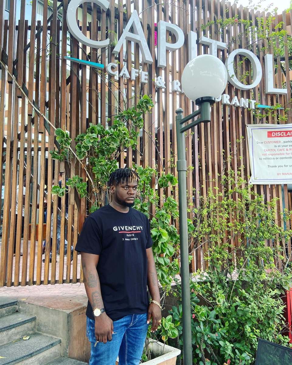 princefortune19's tweet photo. You’ll never be rich by working a 9-5 job. #capitolcafe #labone #entrepreneurlife #fresh #businessowner #businessman #successful #father #CEO #lifestyle 💰 https://t.co/C5reczHMXw