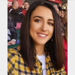 Seren Evans is a PhD researcher <a href="/BangorUni/">Bangor University</a> and is researching the impact of injury risk within Rugby Union funded by <a href="/colegcymraeg/">Coleg Cymraeg</a> 
For the full story:
👇
bangor.ac.uk/sport-health-a…

To listen again to the Welsh medium <a href="/BBCRadioCymru/">Radio Cymru</a> programme:
👇
bbc.co.uk/sounds/play/m0… (37 mins)