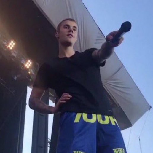 biebsreact's tweet photo. https://t.co/ve4wPRdJrc