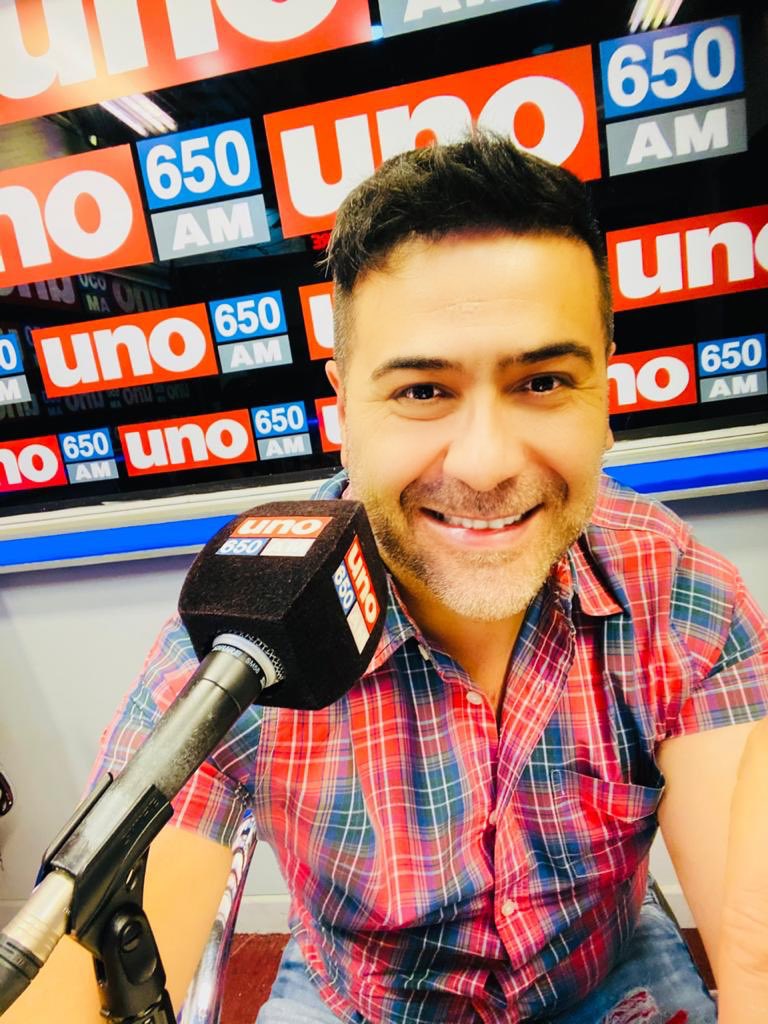 robertoperezpy's tweet photo. #PrimeraPlana 🎙 #PrimeraDelDial 📡 @UNO650AM 💪🔝🇵🇾 https://t.co/QoPcm5A63y