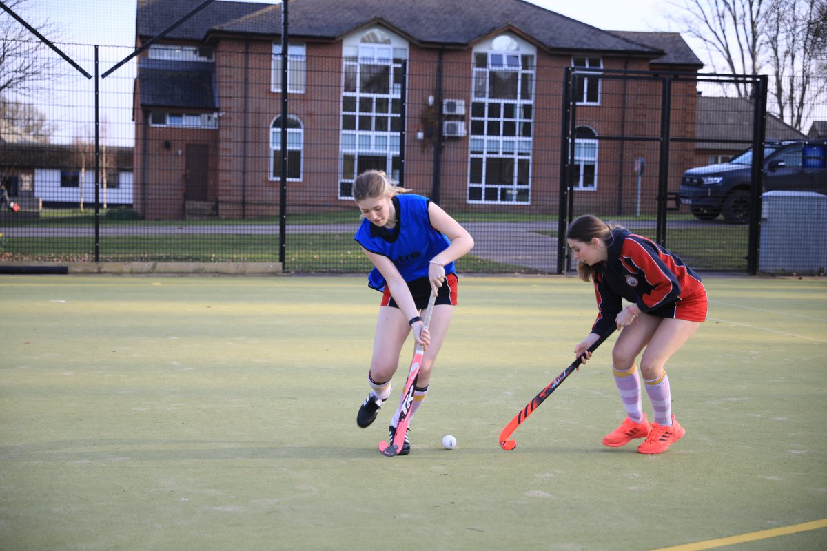 It's good to be back! Since returning to College on Monday, students have been out playing sport and enjoying being back with their friends! 🏑⚽️🏉🏐
#PangbourneSport #SportUnitesUs