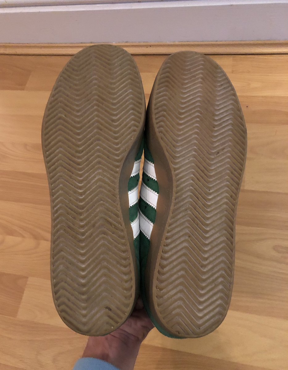 Calloway1982's tweet photo. Price Reduced as need gone!

adidas 350
Size 8
Paddy C/W
8/10 condition
No box
£40 TYD
Please add 4% if using G&amp;S

@adiFamily_ @RetroSolesUK #adifamily #shareyourstripes @carl_344 Retweets appreciated as always please 👍 https://t.co/BLOrNj8QSD