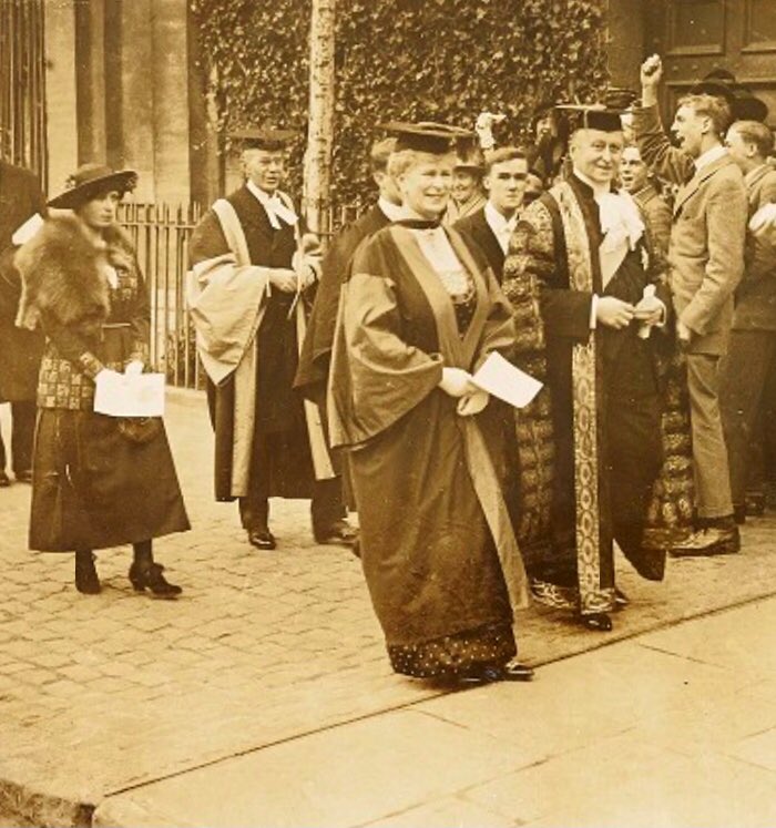 CoutureAndRoyals on Twitter "RT burgonsoc Queen Mary became the