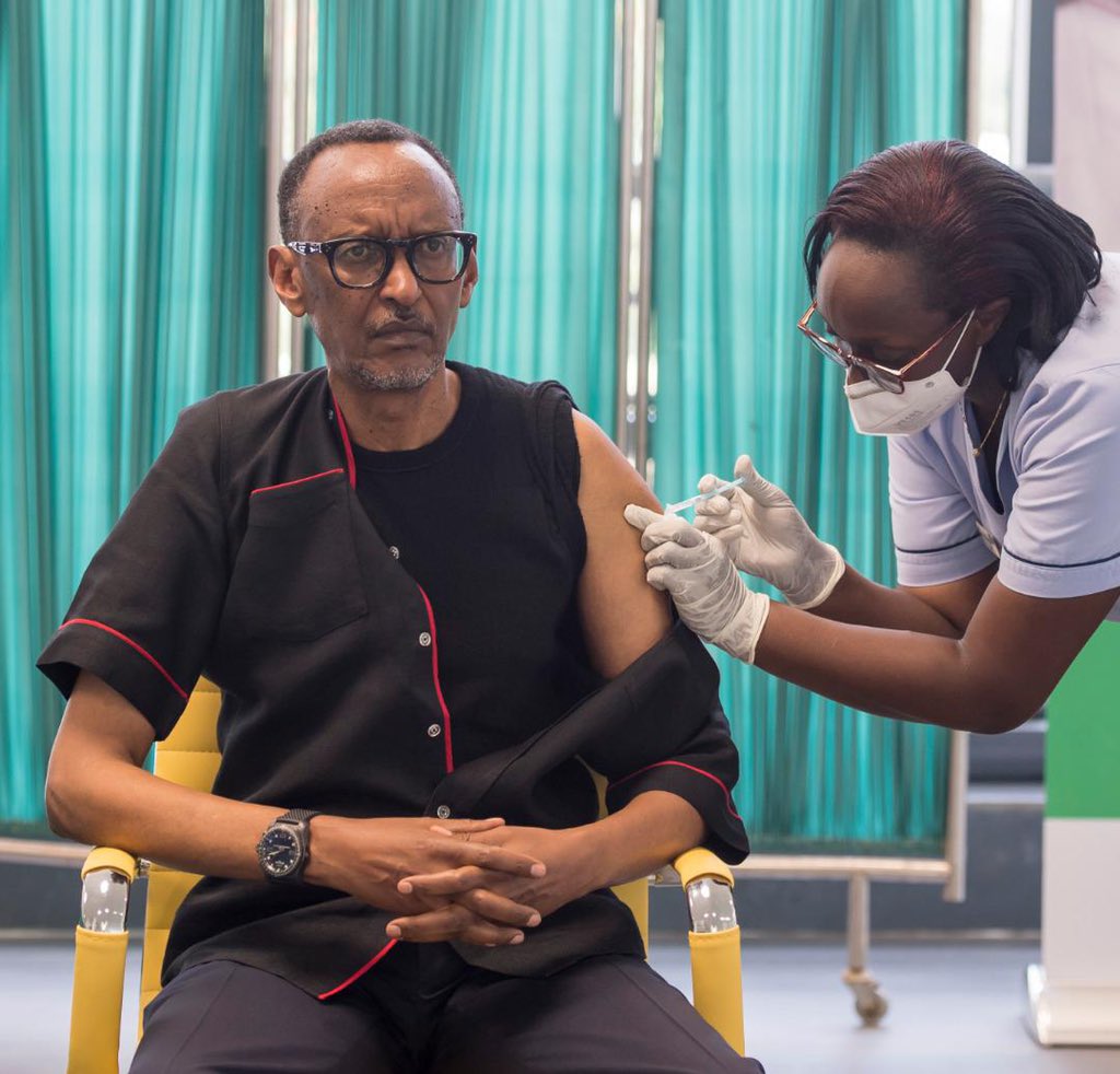 UrugwiroVillage's tweet photo. As part of the ongoing nationwide vaccination rollout that has seen more than 230,000 people vaccinated, President Kagame and First Lady Jeannette Kagame received their #COVID-19 vaccines at King Faisal Hospital. https://t.co/OylatTad9W