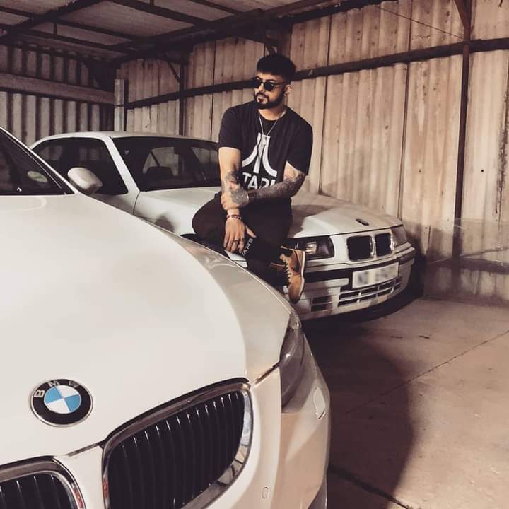 (Me if I worked for pimp my ride):
We heard you like cake litey's 🤔, so we put your BF in the boot.. 

Subscribe to my You Tube channel:
youtube.com/c/SheenSkaiz
__________________________