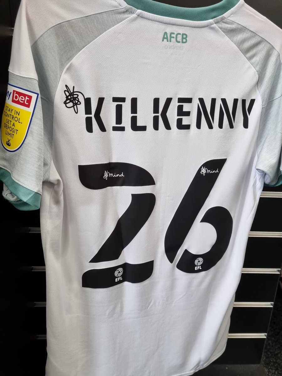 FootballKitsBH's tweet photo. Competition Time ⚽️🍒

We are giving away a match worn Kilkenny AFC Bournemouth shirt.

For your chance to win simply like, RT and tag 2 friends below.

Winner announced 19/3. Good luck ⚽️ https://t.co/MVjeIsJV5Z