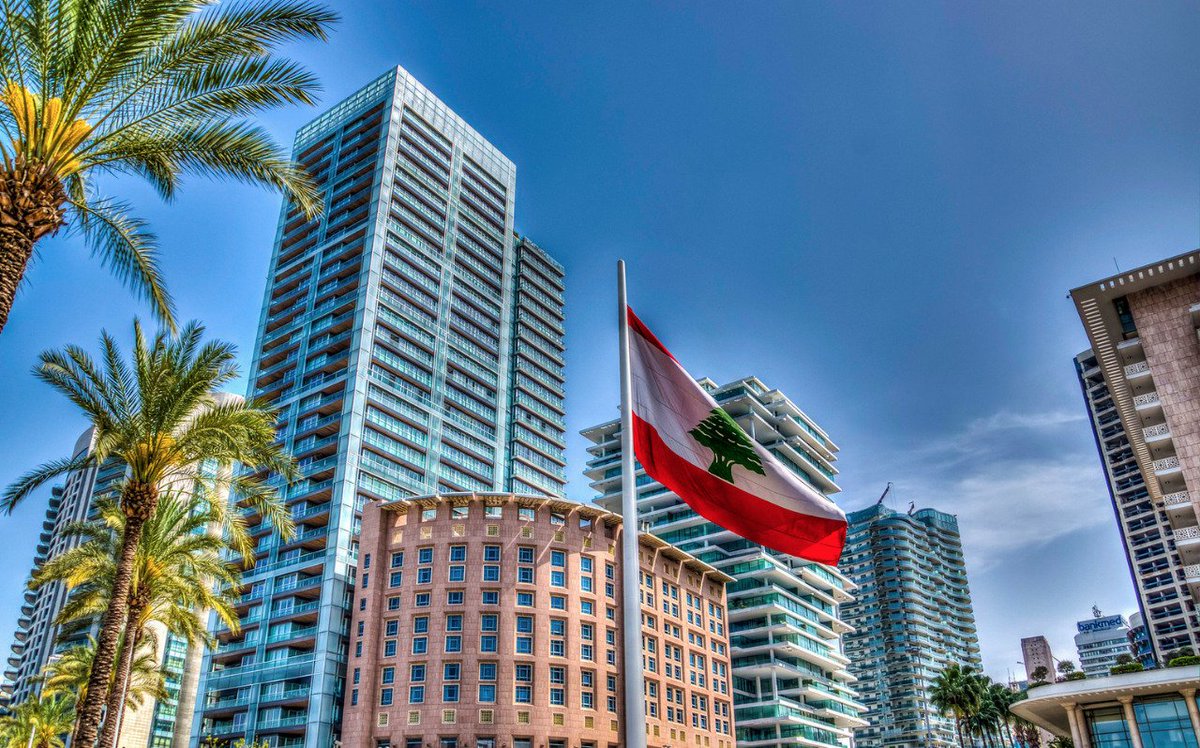 BeirutWalking's tweet photo. Lebanon flag at Phoenicia, Beirut
#lebanonflag #phoeniciaBeirut #beirutlebanon #walkingbeirut https://t.co/KkTWuXYVxk