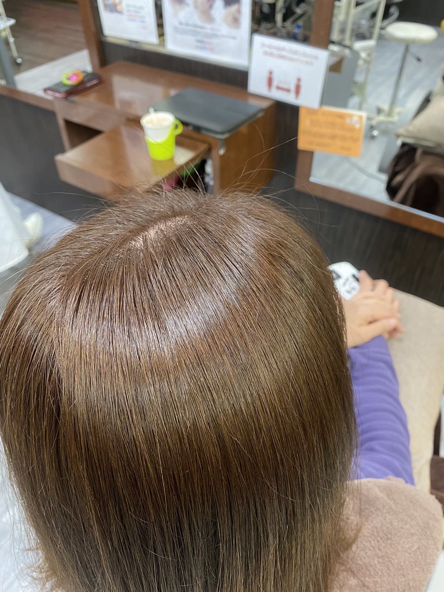 Nuance ニュアンス 泉大津 外国人風カラー 白髪染めです 髪質にもよりますが 白髪染めを使ってもここまで明るくできます 泉大津 泉州 南大阪 駅近 美容室 白髪染め グレイカラー 明るめ Nuance ニュアンス 泉大津 外国人風カラー 白髪染めです 髪質にもよりますが 白髪染めを使ってもここまで明るくできます 泉大津 泉州 南大阪 駅近 美容室 白髪染め グレイカラー 明るめ