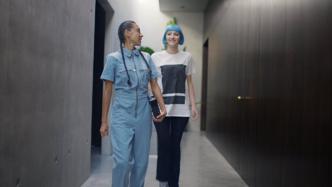 We've had the great pleasure of returning to work with Viv Gomez  <a href="/vivigomez12/">♛ Viviana Gomez ♛</a> on a project for Epson <a href="/epsoneurope/">Jo Jamieson</a>.  A skateboarding film maker, Viv documents the lives &amp; adventures of women on 2 &amp; 4 wheels. 

Link to the commercial in our bio.

#Epson #projectors #gaming #homeci