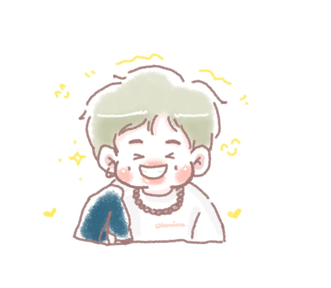 smiley joonie ✨?? https://t.co/5BbXCx9LLO 