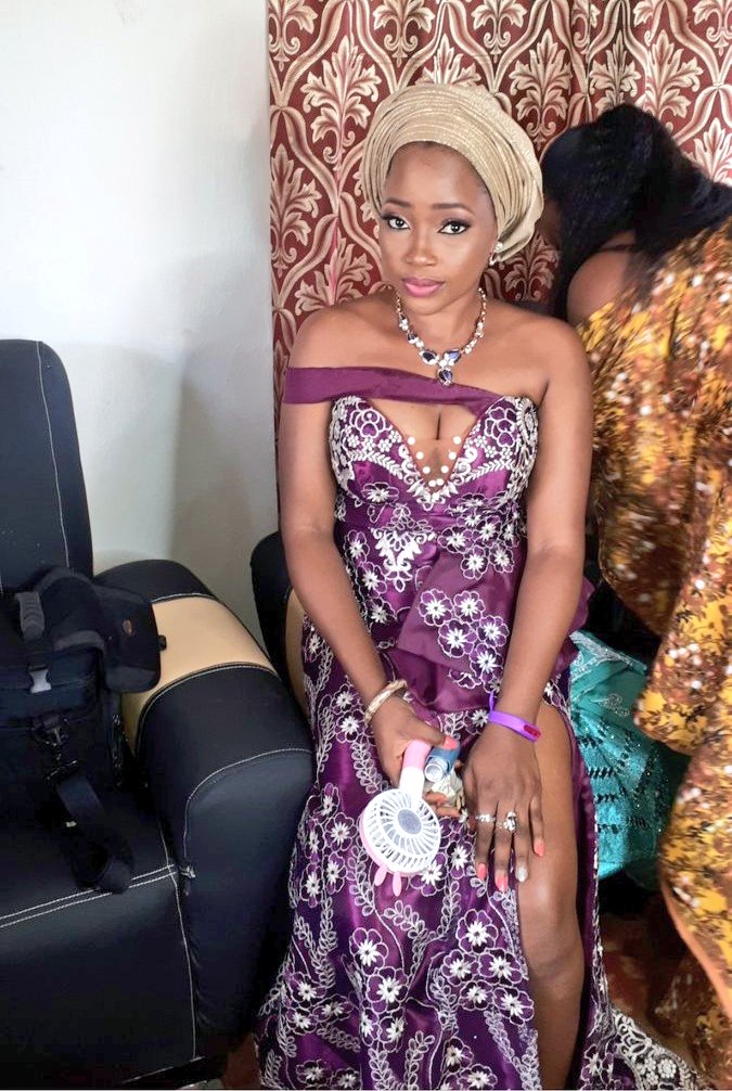 Cdazlyn's tweet photo. Nwa Baby...
Igbo Princess
Ada Nnewi
Imo Tata
The Chef Dazlyn. One of the few times I agreed to do makeup and dress up. Forehead gang
Villa Affairs.
#tbt2019 #adannewi #imoprincess #nwaigbo https://t.co/3TNR5BSyKN