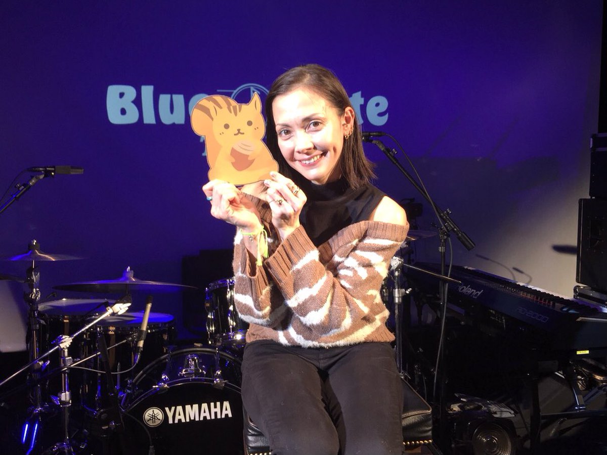 スッキリ 日本テレビ 明日も9時45分すぎ クイズッス 天の声ゴールド 誰の親友 土屋アンナ バースデーライブ開催 児嶋一哉 初エッセイ本発売 Spインタビュー アンジャッシュ スッキリ