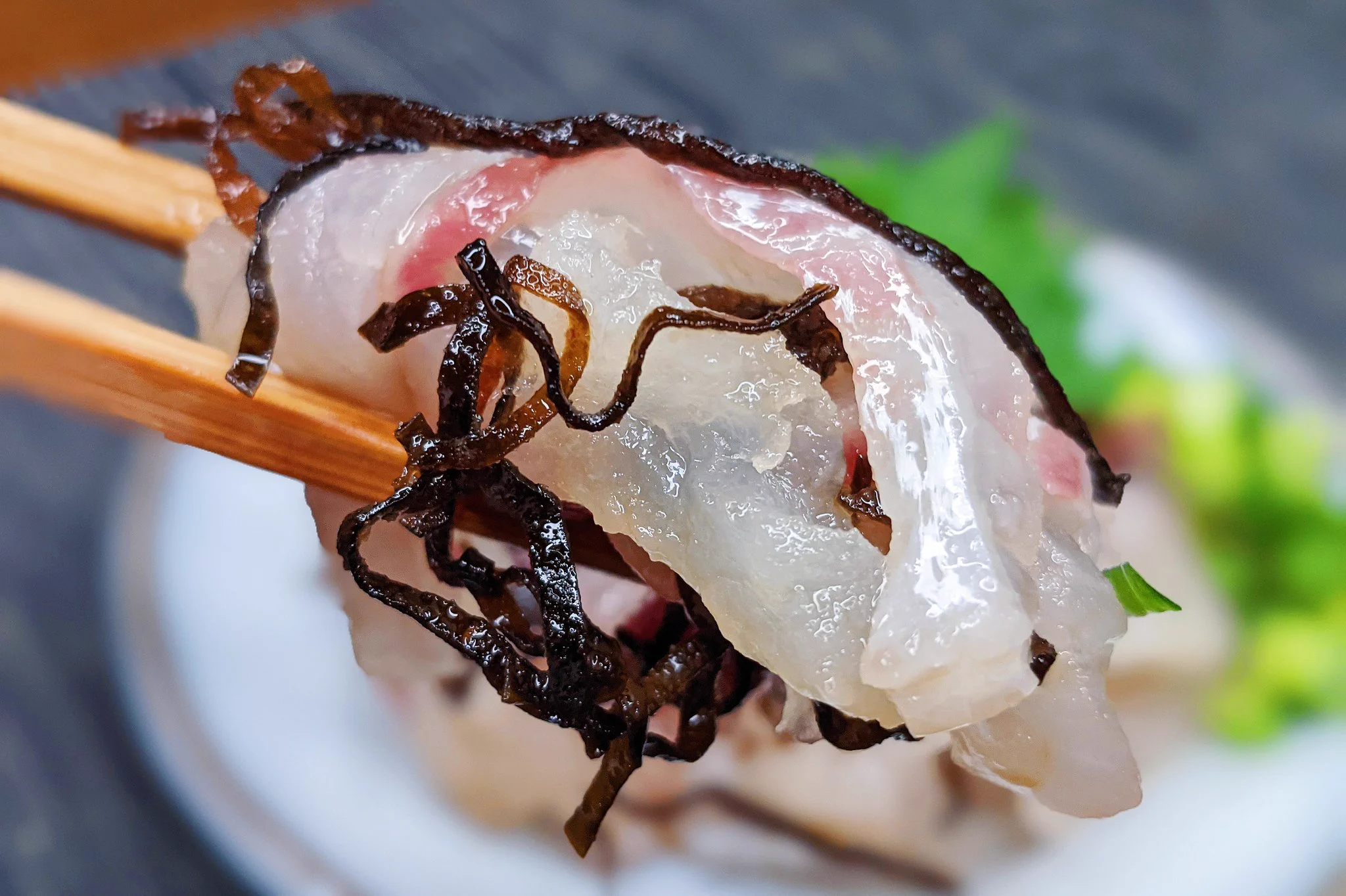 絶品で簡単料理！真鯛の塩こんぶ漬けのレシピ！