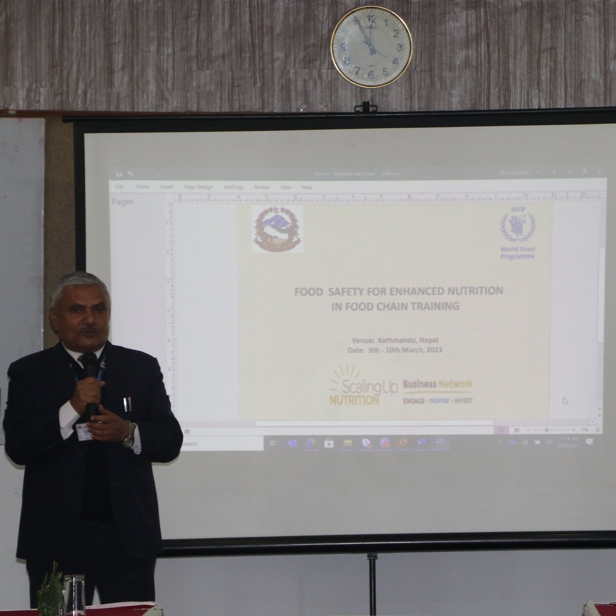 WFP_Nepal's tweet photo. #SMEs are critical in shaping nutritional outcomes of local food systems and diets.
In #Nepal, @WFP tog/w #DFTQC & #NPC organized a 2-day training for 21 participants from the Small & Medium enterprises to improve value chain 4 safe & nutritious food.
#foodsecurity #foodsafety https://t.co/RAnlEIxMQD
