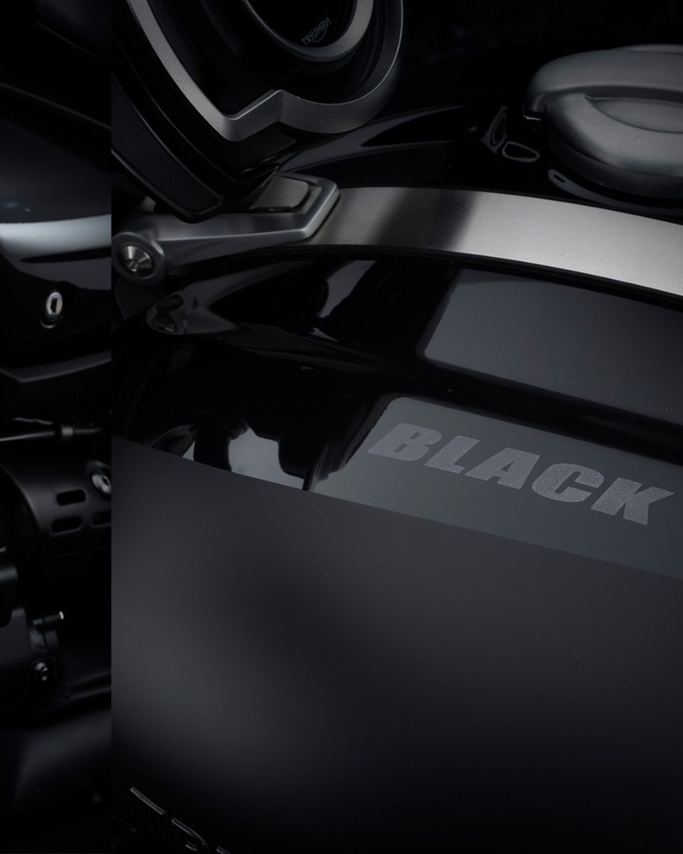 UKTriumph's tweet photo. The ultimate muscle roadster, built to go further in even more comfort, the new Rocket 3 GT Triple Black limited edition brings a darker edge to the #Rocket3 line-up.

Discover more: https://t.co/dwB8aIISA4

#ForTheRide #OfficialTriumph https://t.co/TGmA9tpUgv