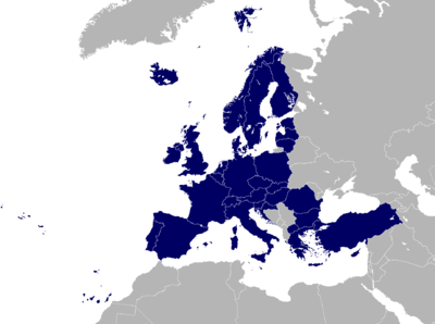 FPAndaluza's tweet photo. ✈️ Publicadas las ayudas para el fomento de la movilidad académica europea en el 🇪🇺 Programa «Erasmus+» 🇪🇺 del alumnado de Grado Superior de FP 

🔗Info: https://t.co/X23yRmfoVH https://t.co/P0bcMZ29L0