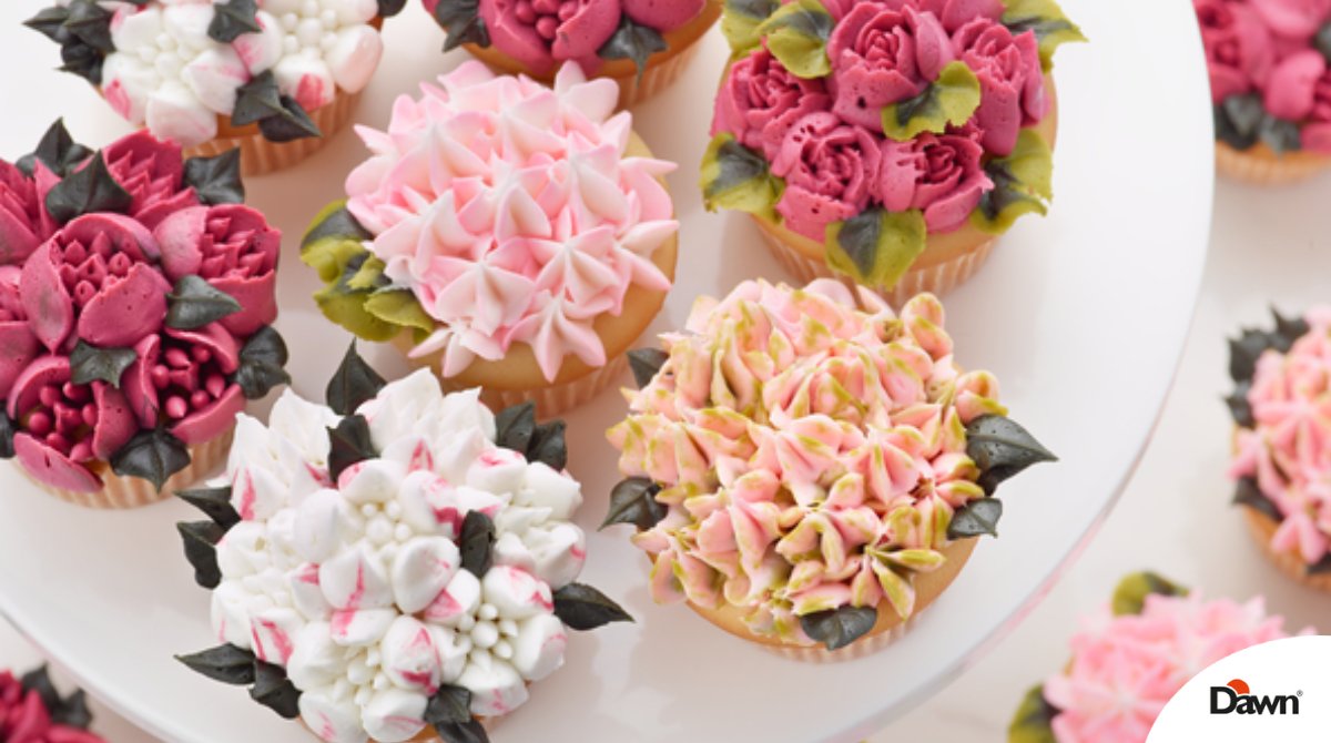 DawnFoodsUK's tweet photo. Krystal Jenkins @KJenkinsBaking, a second year undergraduate on @UCBofficial Bakery and Patisserie Technology course, gives her thoughts on what sweet treats 🧁are perfect for celebrating Mother's Day 💐this year:

https://t.co/myIUcd8QOY https://t.co/ilVy69sfeB