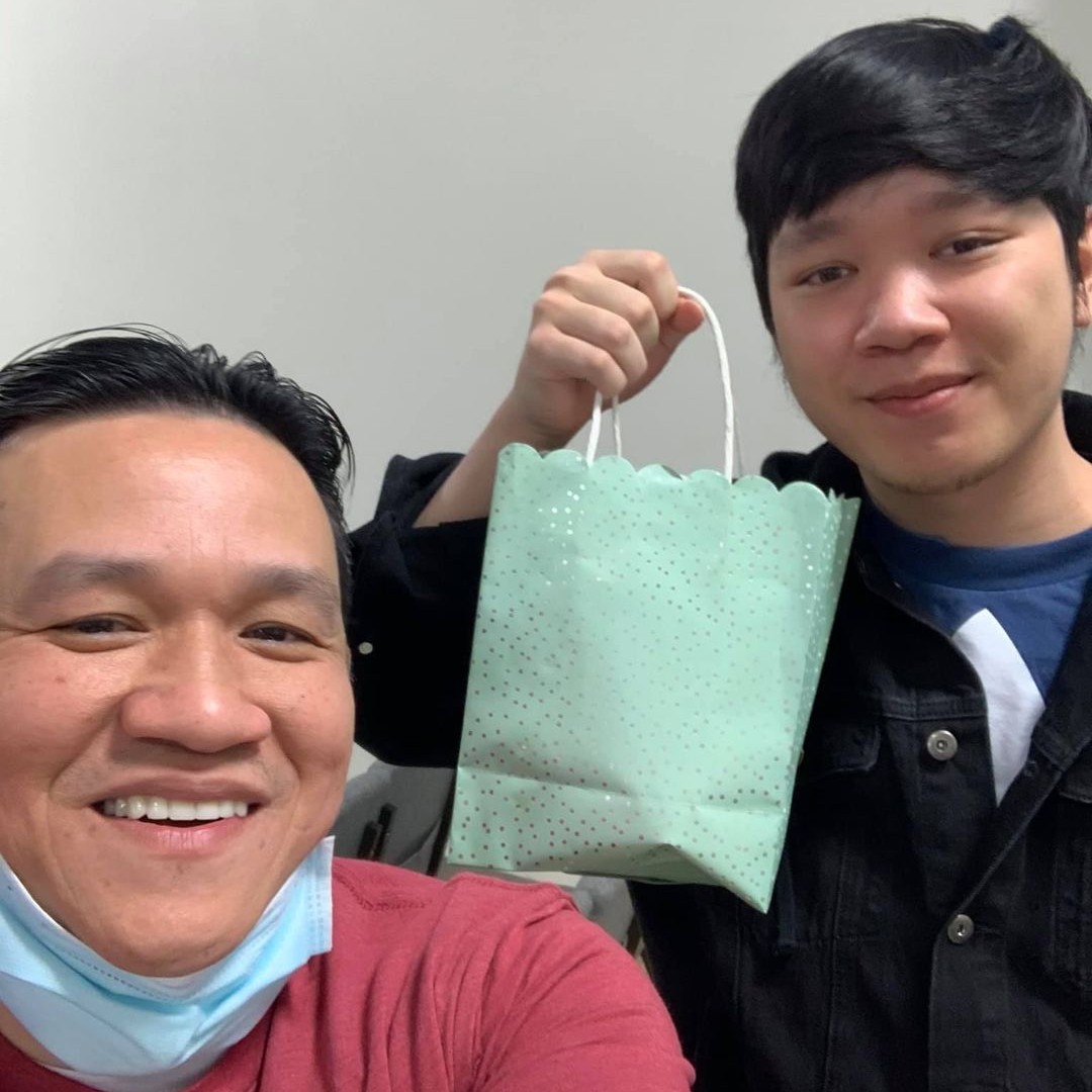 EEvangelism's tweet image. Three weeks ago, ThaiBinh shared with Phil during the Vietnamese New Year (Tét) and Valentine’s Day celebration they had. That night, Phil responded to the Gospel by acknowledging Christ as his personal Savior!

#ThursdayTestimony #GenerationalImpact #ShareYourFaith #EEWorks