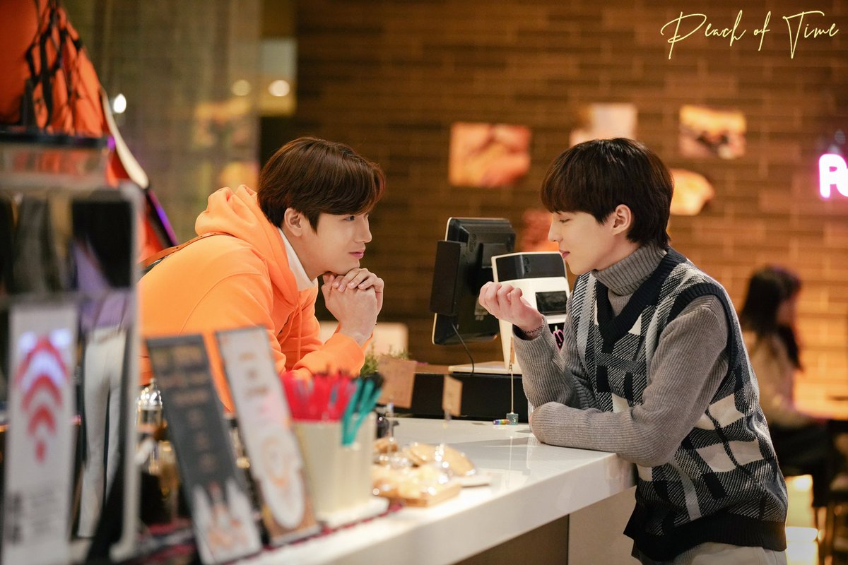 PeachofTime's tweet photo. 우리 피치오브타임 관심 많이 주셔서 감사합니다! 아직 촬영 중인데 이렇게 반응 너무 좋아서 너무 좋네요 끝까지 많이 기대하고 많은 관심 부탁드려요! 🍑

#PeachOfTime 
#피치오브타임 
#jimmy_jimmoi
#tommysittichok 
#ChoiJaeHyun https://t.co/zRcybaG9v9