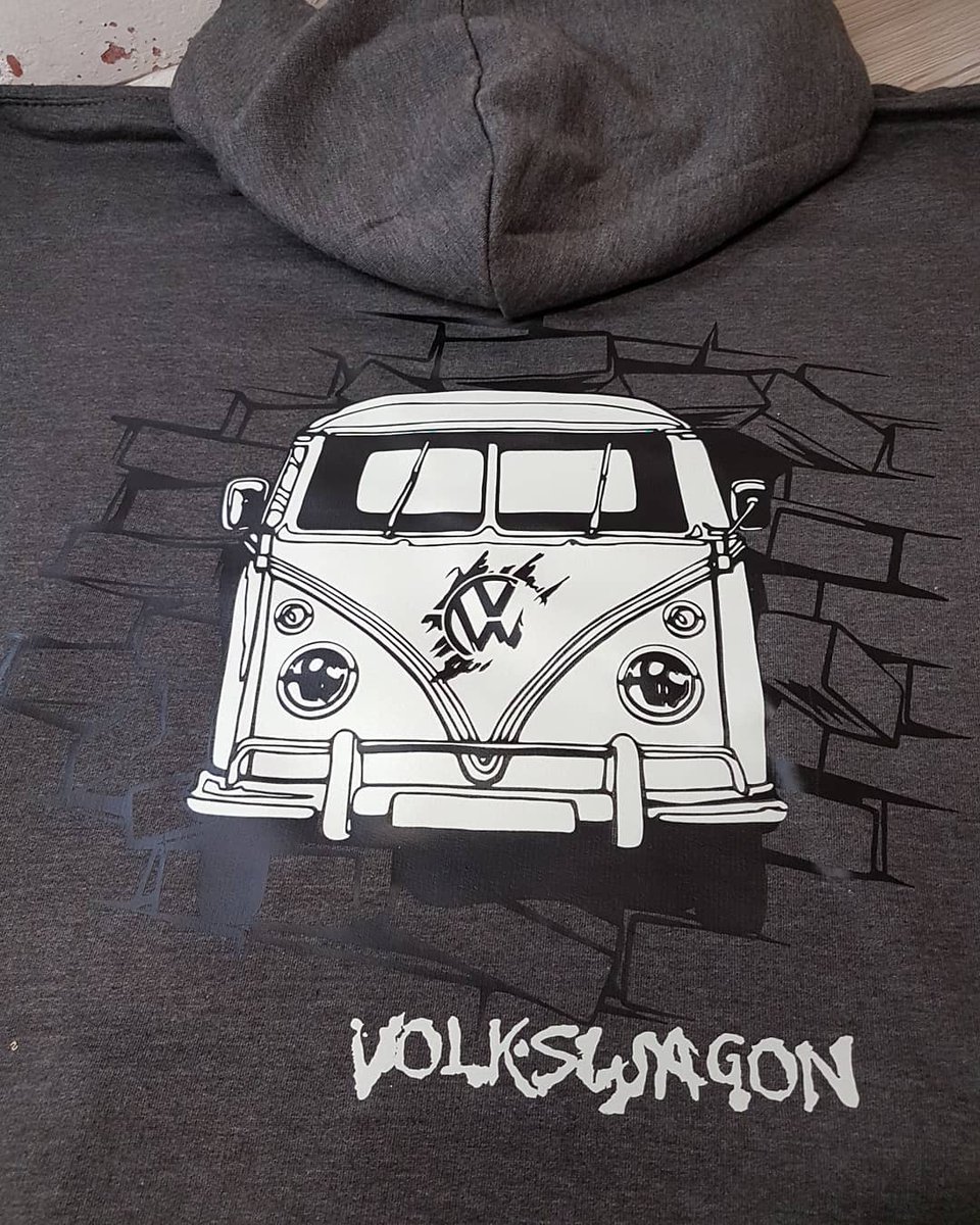 tiny_gecko's tweet photo. When you've got to glow you've got to glow #tinygecko #gecko #SocialTrend #ATSocialMedia #UKSmallBiz #smallbizuk #ukbiz #tshirtdesign #smallbusines #tshirtdesigner #graphictshirt #funnytshirt #printedtshirt #tshirtprint #customprints #teeshirt #tshirtbusiness #tees #tshirts https://t.co/Ifu5shMYm4