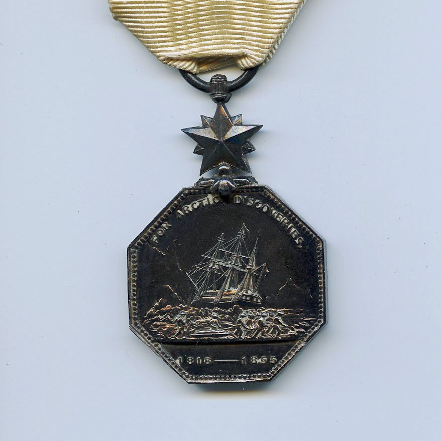 TorquayMuseum's tweet photo. Have you been watching the TV series #TheTerror? This is called the #Artic Medal and it was awarded to all those who had been engaged in #discovery or the search expeditions between 1818 and 1855 including those involved in the search for the ill-fated Franklin #Expedition. https://t.co/iPg3I34dKL