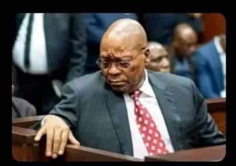 YouOnYourOwn2's tweet photo. K'mele ngize ngibe nqunu ukuze ningiFollow'e? 👀 https://t.co/o9nSctI04i
