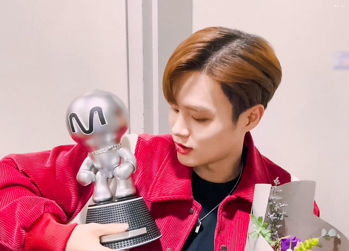 #이대휘 #대휘 #LEEDAEHWI #AB6IX

🏆❤️