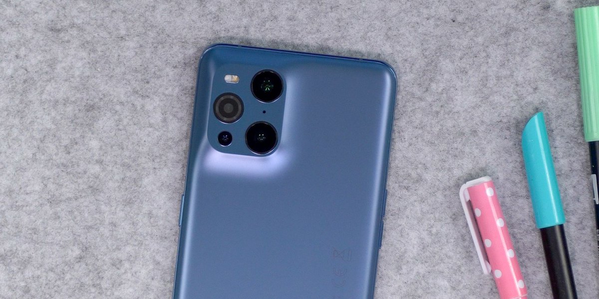 Techloupe's tweet photo. Neben dem #FindX3lite gibt es auch das neue Flaggschiff, das #FindX3Pro von @OPPODeutschland . Hier geht es zu meinem UNBOXING &amp; ersten Eindruck!

Video - https://t.co/Jj31IyaK2m https://t.co/ERrkSaewmu