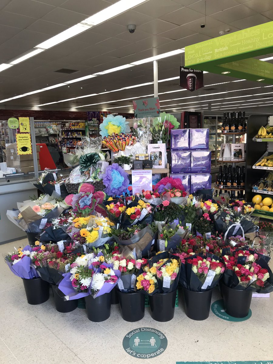 angxlirl's tweet photo. #teamanstey raising money for some wonderful causes with two Mother’s Day charity raffles! @DementiaUK @DrFoxLHC 🌸💐💖 @mycoopfood @jasontomkins1 @RealSoulShaker #CecWestLeic https://t.co/Mx72QgBgW2