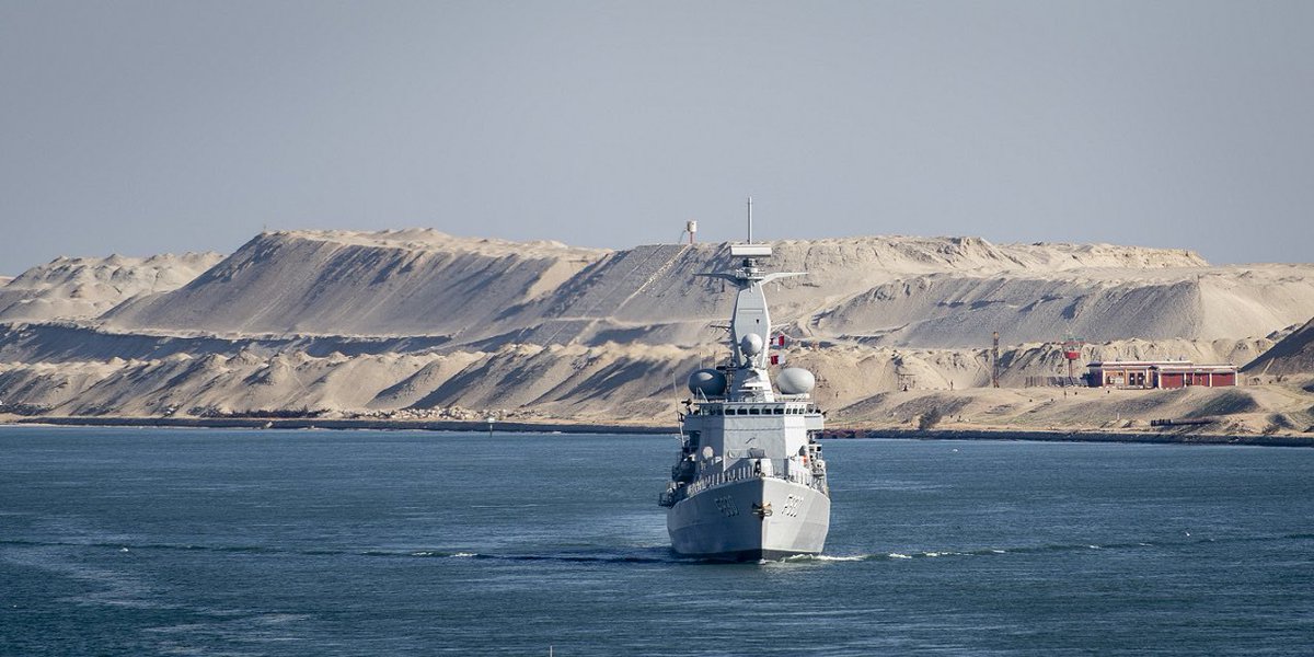 #Belgian 🇧🇪 F930 LEOPOLD I passing #Suez 🇪🇬 canal 

#CLEMENCEAU_21