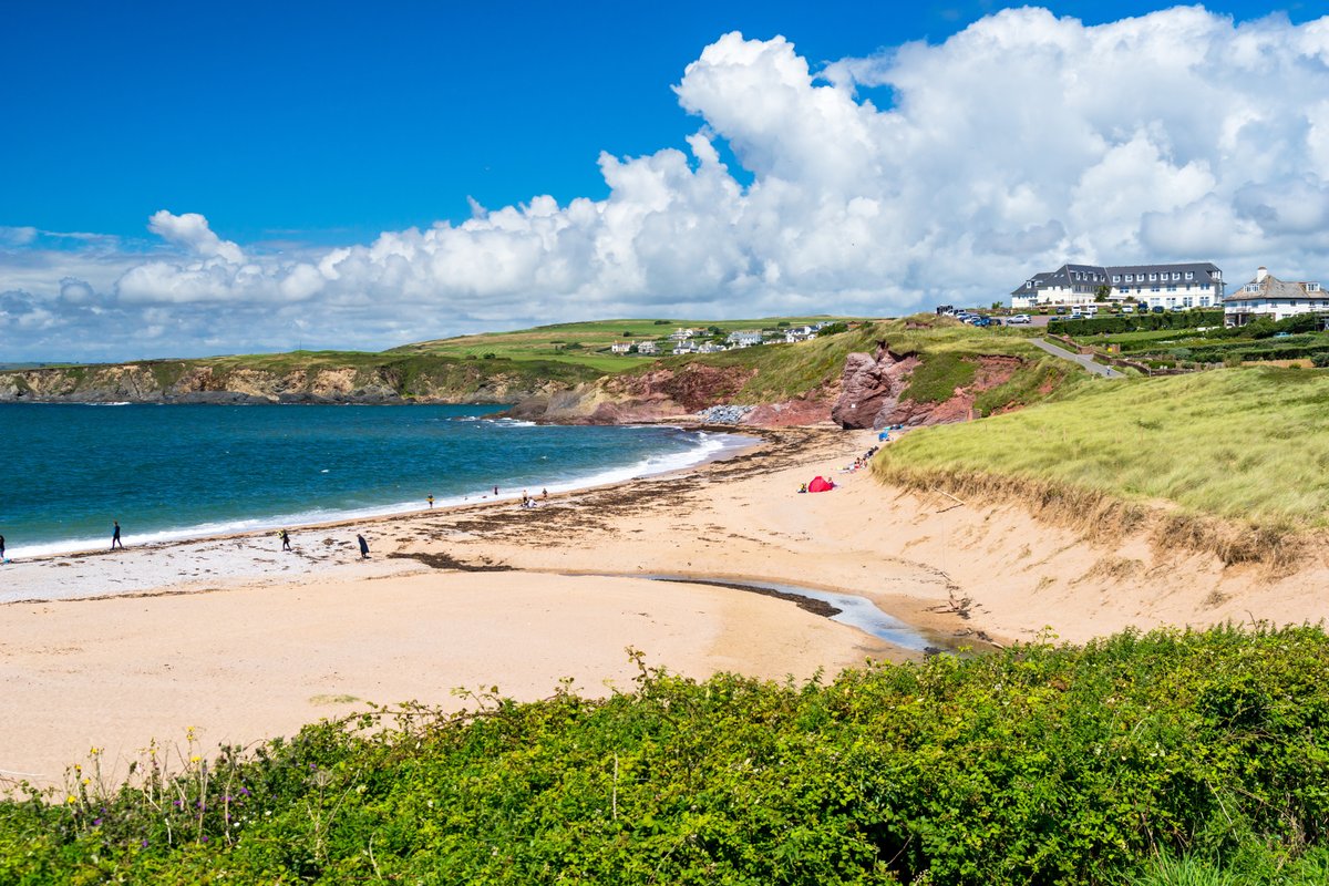Looking for a super family-friendly Devon hotel? There are loads! Here's the ones that we think are the best of the best rpst.page.link/p5Pp #familyholiday #travelinspiration #staycation