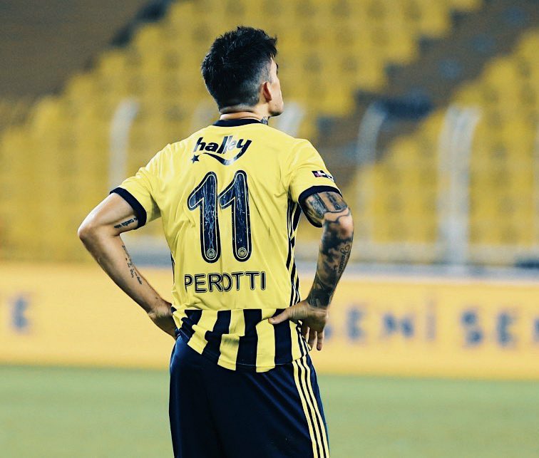 mtgulten's tweet photo. İNANIYORUZ, GÜVENİYORUZ!👊 #WeMissYouPerotti https://t.co/PHyRoFwG3N