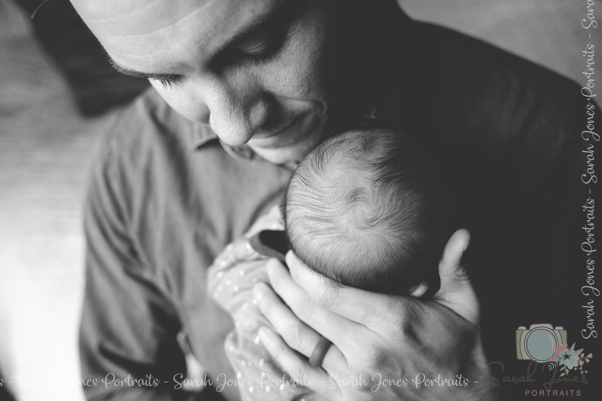 Baby snuggles, newborn smell, that soft skin. Is there anything better?
.
.
.
#sarahjonesportraits #newbornphotos #newbornportraits #newbornphotographer #springhilltn #springhilltnphotographer #springhilltnphotography