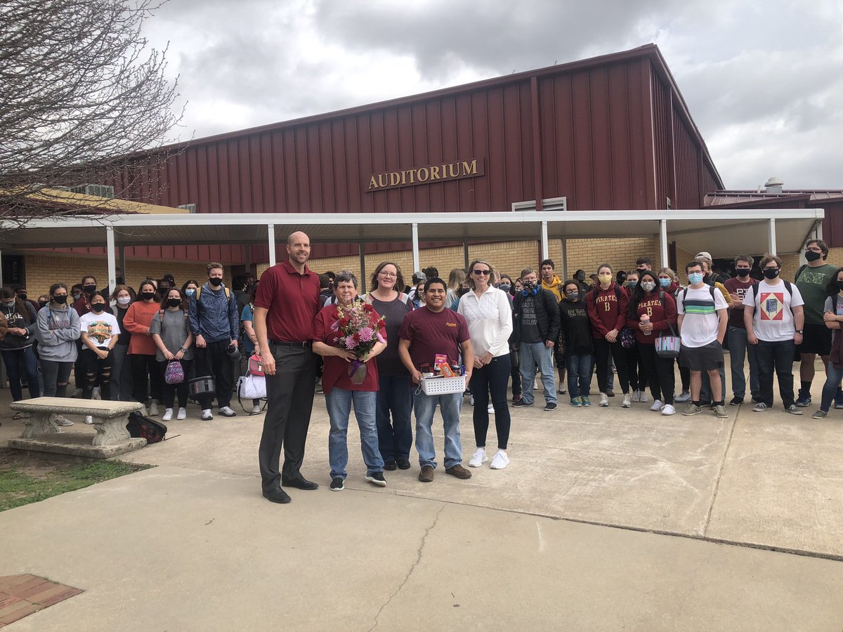 Congratulations to the 2020-21 high school teacher of the year, Becky McEwin, and support staff employee of the year, Fabian Cortez. Well deserved!!