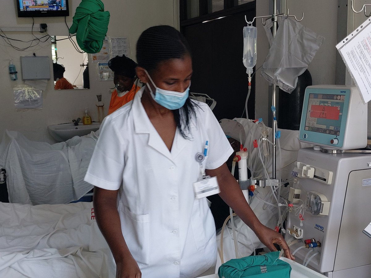 HospitalChuk's tweet photo. World Kidney Day 2021 at CHUK matters more in health education to help patients assimilate the 8 golden rules for CKD prevention to ensure "Kidney health for everyone and everywhere" https://t.co/FWuNlENoDy