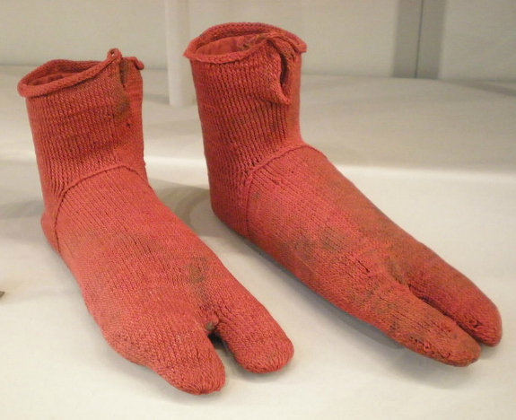 lernaeanhidra's tweet photo. @TronFi_io @justinsuntron @Tronfoundation #Tron #JustinSocks, finally i will have the chance to change my old one! https://t.co/11URM8nEtI