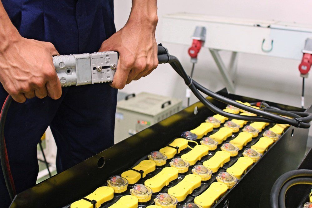 genericparts's tweet image. RT @TCMForklifts
Having the correct equipment for your industry and application can help to significantly increase efficiency, boost #operatorproductivity, reduce costs and more. 
Read on to learn abt essential #manufacturing equipment and considerations 
buff.ly/2OCcfps