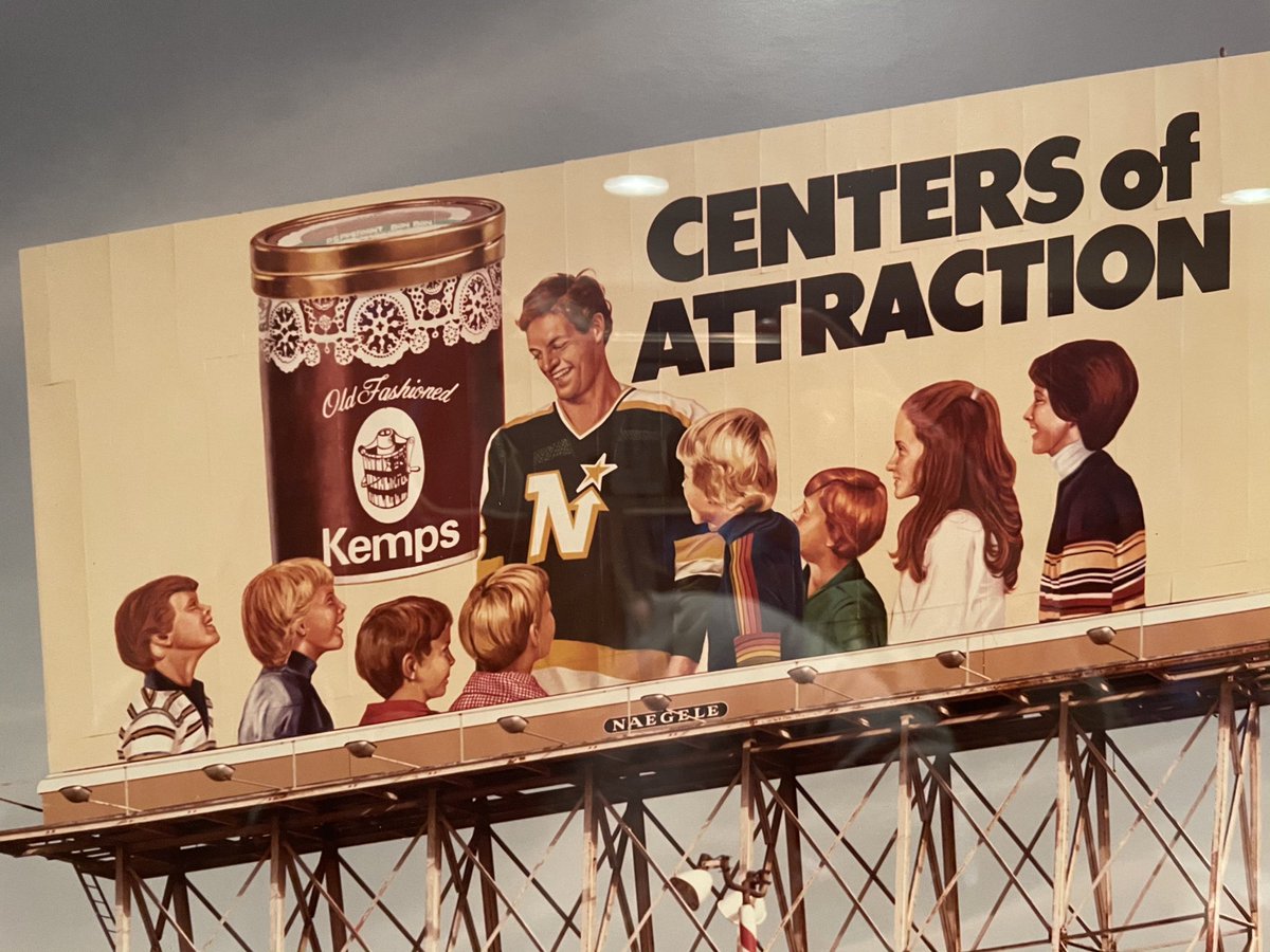 CJusty1971's tweet photo. @VintageMNHockey Here is the picture of the billboard! My aunt and uncle advertisement agency was in charge. I am the two smaller kids in front and my cousin Steve Gile is to left and right. Original photoshop! Bobby is a great guy, he would come to my aunt and uncles Xmas eve! https://t.co/0m6qblklWr
