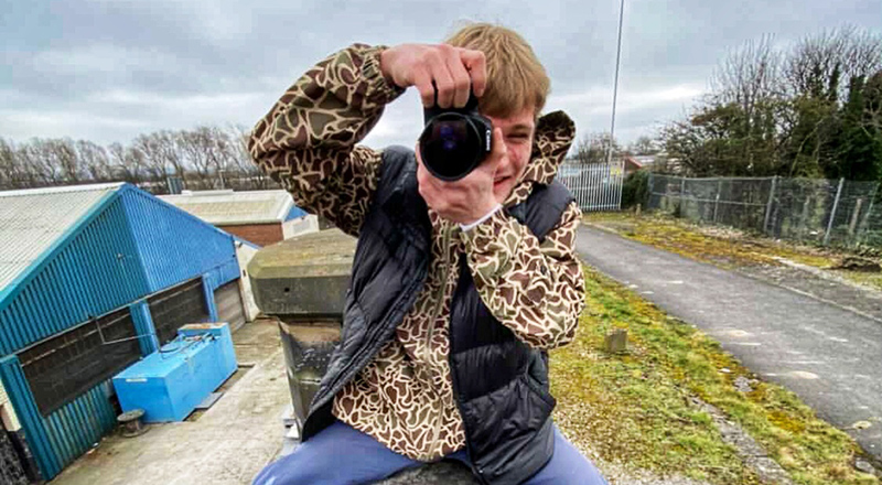 A lifelong friendship has led a <a href="/TeesUniSCEDT/">TU SCEDT</a> student to team up with musician @luke_royalty_ to create a video set in Darlington for his latest music release 🎵 🎧 Read more here 👉 bit.ly/3bBajGP