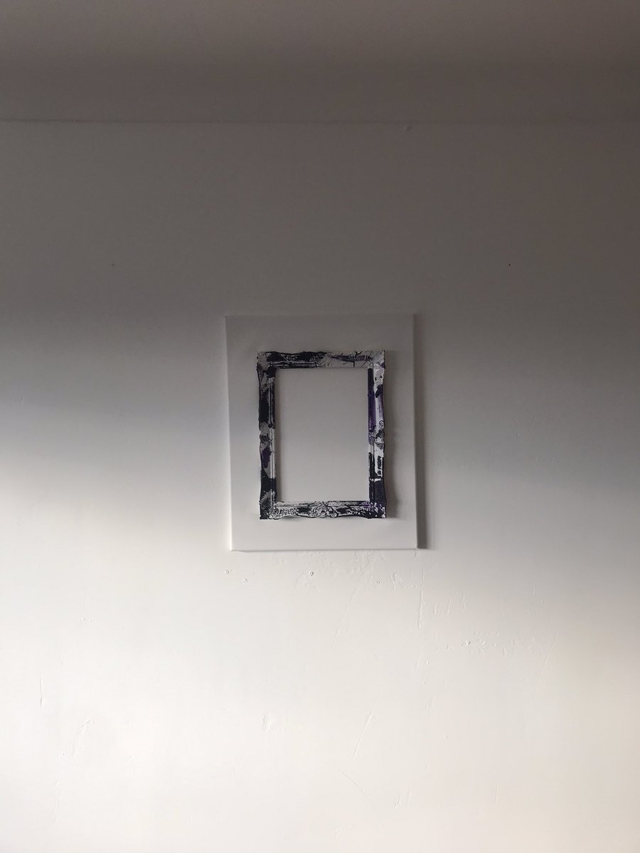 samuelson_lewis's tweet image. Framed. 20x16in. Mixed media on canvas. #minimalist #minimalism #abstractart #abstract #art #ukartist