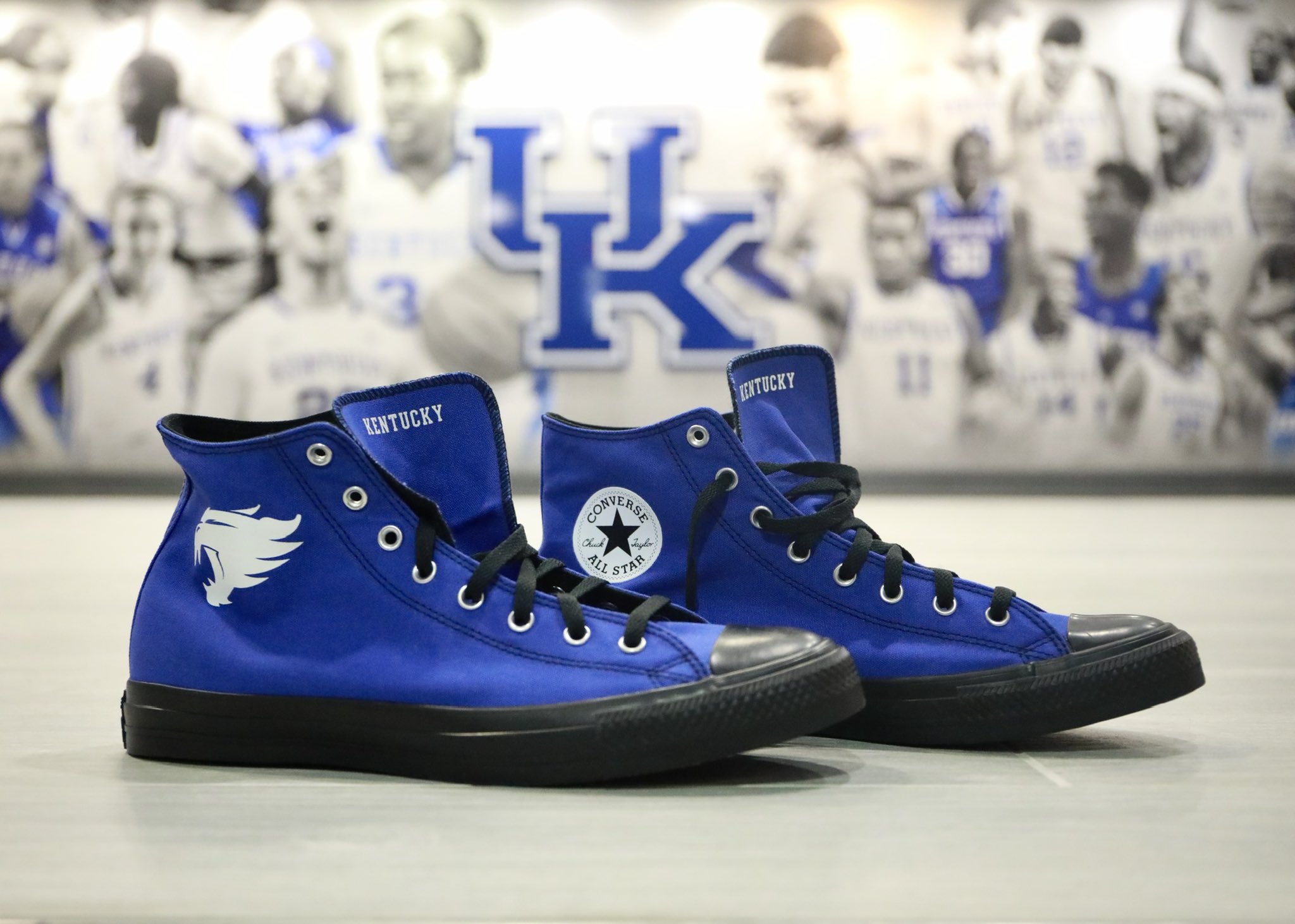 Kentucky Converse 