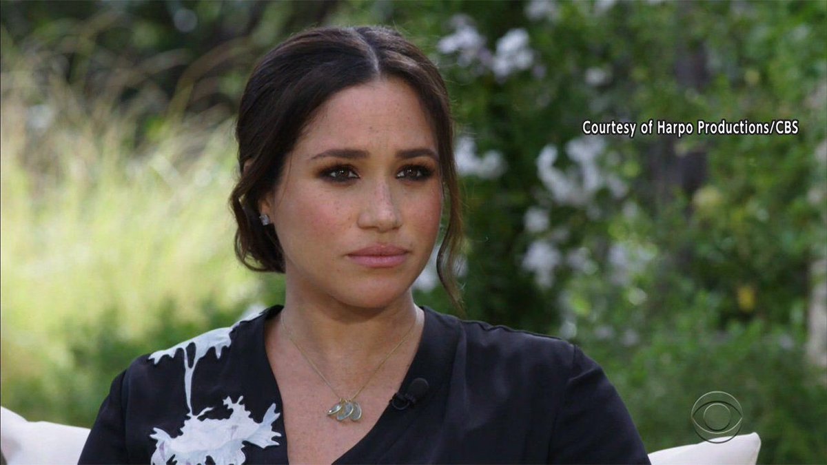 dIxWOj2FRAwz6pO's tweet photo. The bride who escaped and the bride who continues. Dignity is different , Catherine is strong and beautiful. 👍 Something like a national flag🇬🇧
#primcess #Meghan #Catherine https://t.co/5lkIJge8Y0