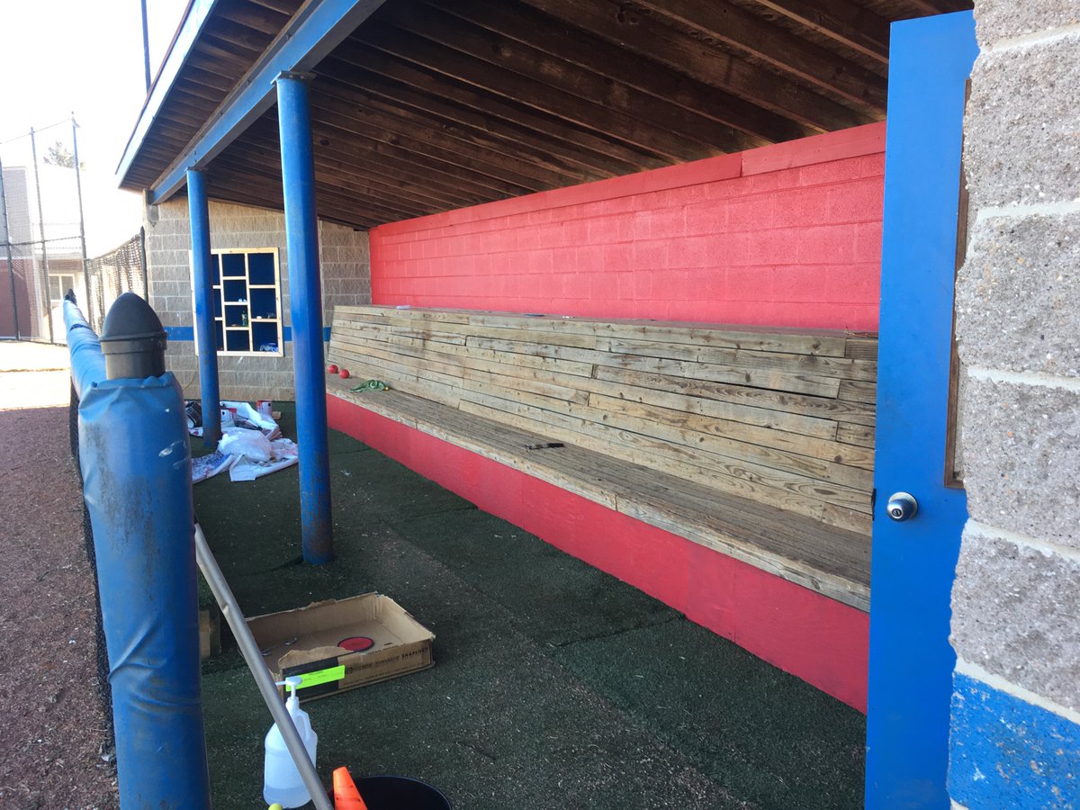CALbsb's tweet photo. The Dugout make overs are almost complete! https://t.co/KYOeqfvfFY