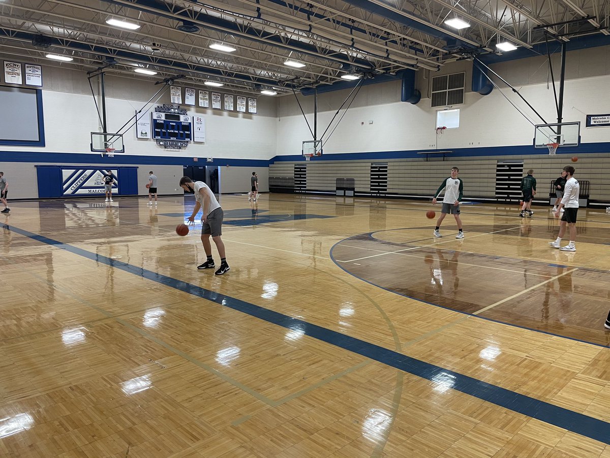 Howells Dodge (@hdjaguars) on Twitter photo Big thanks to <a href="/DallasSweet/">Dallas Sweet, CAA</a> <a href="/MalcolmClippers/">Malcolm Clippers</a> for the gym this morning! #d1 #nsaa #nebpreps Big thanks to <a href="/DallasSweet/">Dallas Sweet, CAA</a> <a href="/MalcolmClippers/">Malcolm Clippers</a> for the gym this morning! #d1 #nsaa #nebpreps