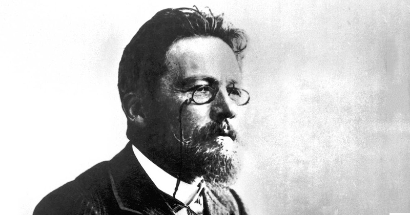 rshotton's tweet photo. "Don't tell me the moon is shining; show me the glint of light on broken glass." 

Anton Chekov on the principle of showing, not telling https://t.co/L4oi6qhXgt