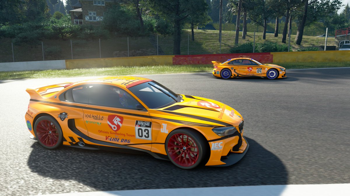 Oficials Simracing Team tweet media