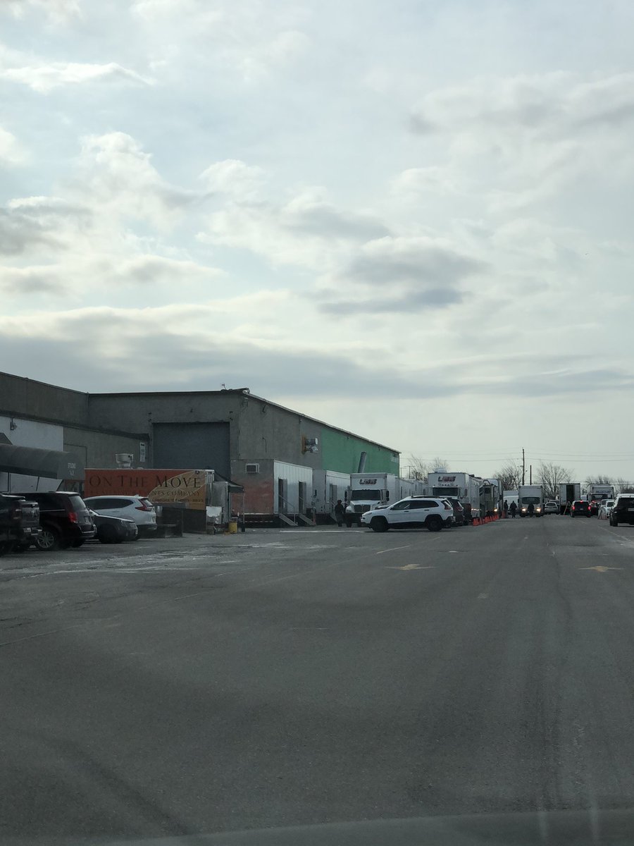 joshie2424's tweet image. @WhatsFilmingON @TOFilming_EM  Acts of Crime filming inside studios at Downsview Park