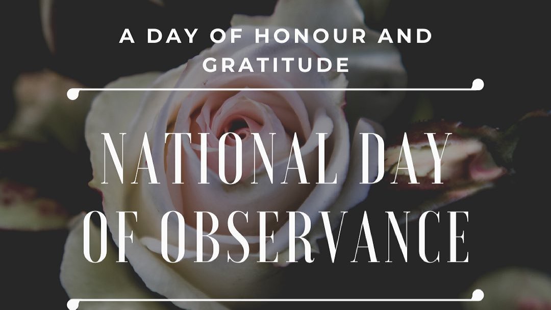 healthmuskoka's tweet photo. Today we #remembertopause and reflect on those our hospital team has provided care to and our loved ones who are no longer with us because of COVID-19.

We acknowledge the critical work of health care and essential workers. #nationaldayofobservance @MAHCHospitals https://t.co/N2zljHDmi3